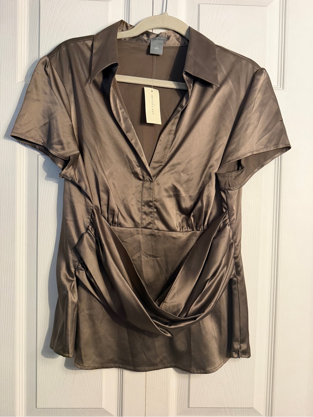 NWT Ann Taylor size 14 brown satin blouse
